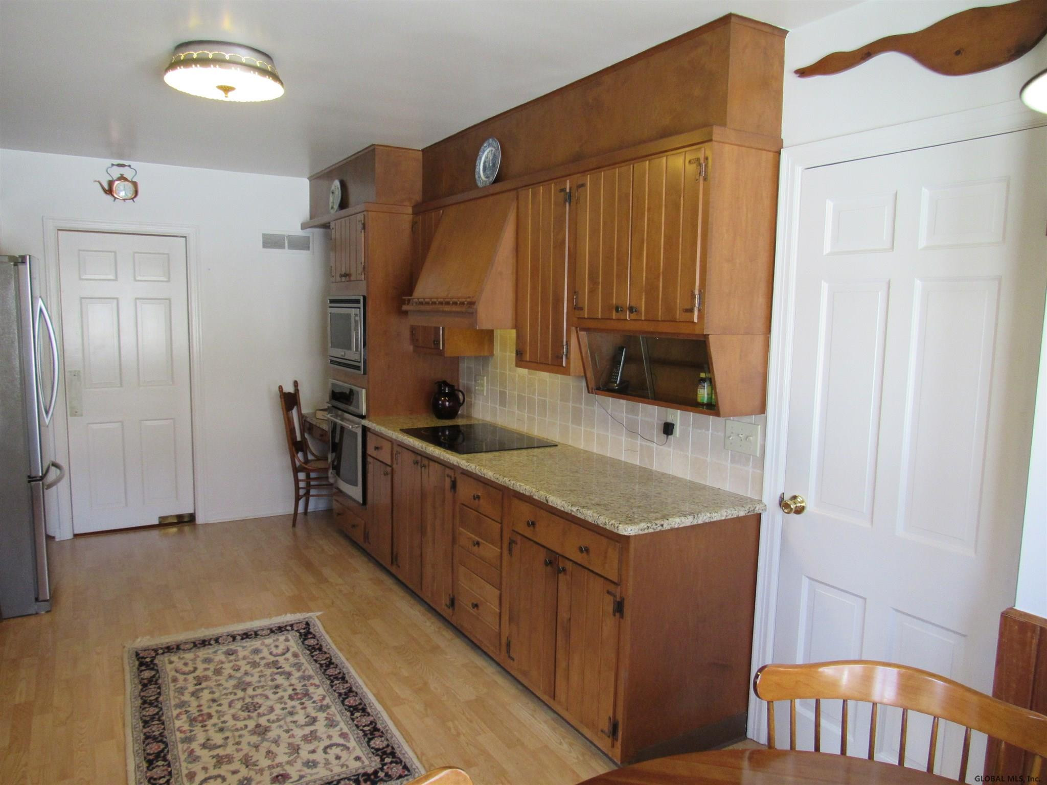 784 Pearse Road Niskayuna, NY 12309 - Photo 21 of 61 Photo 21