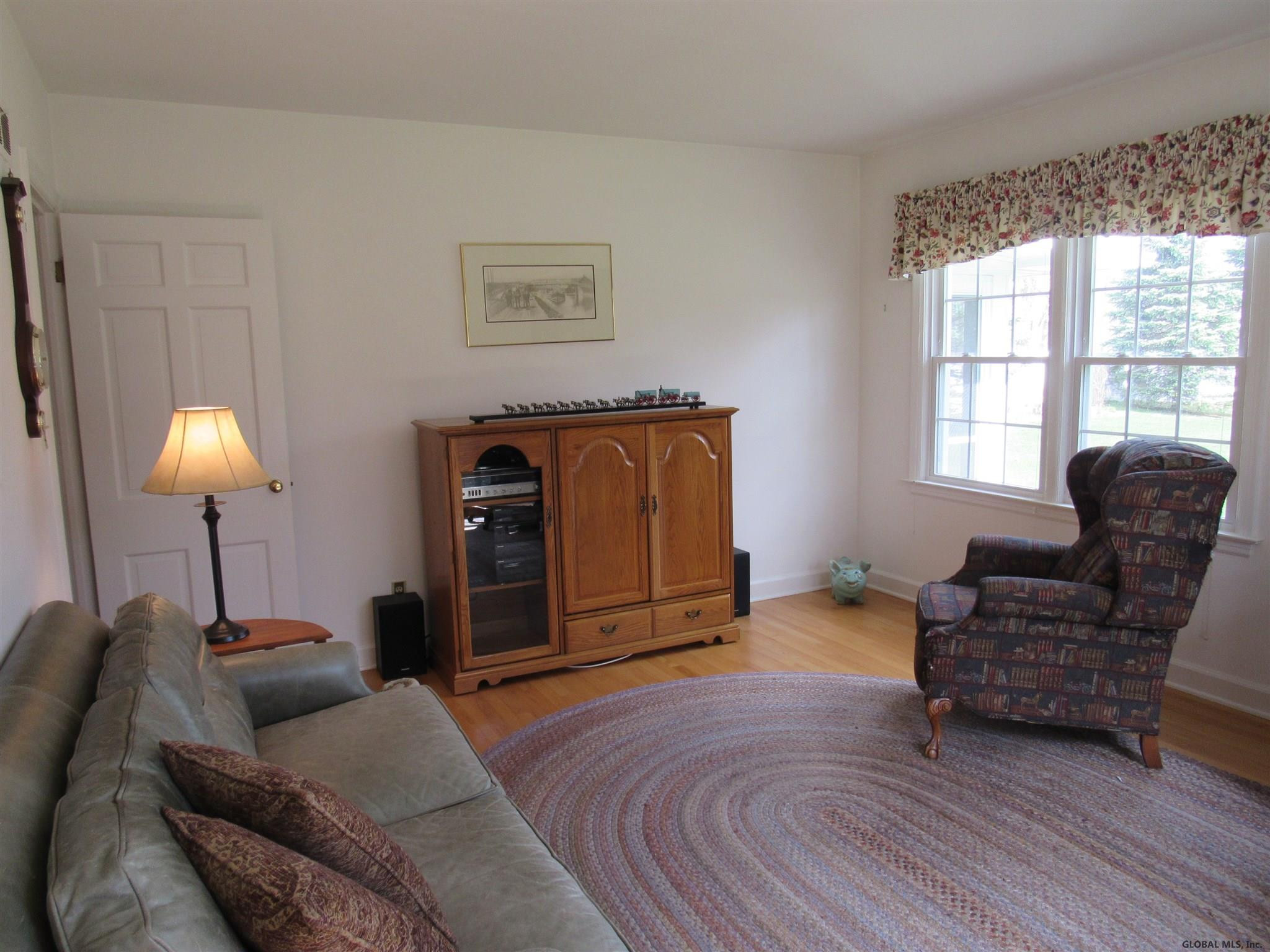 784 Pearse Road Niskayuna, NY 12309 - Photo 40 of 61 Photo 40