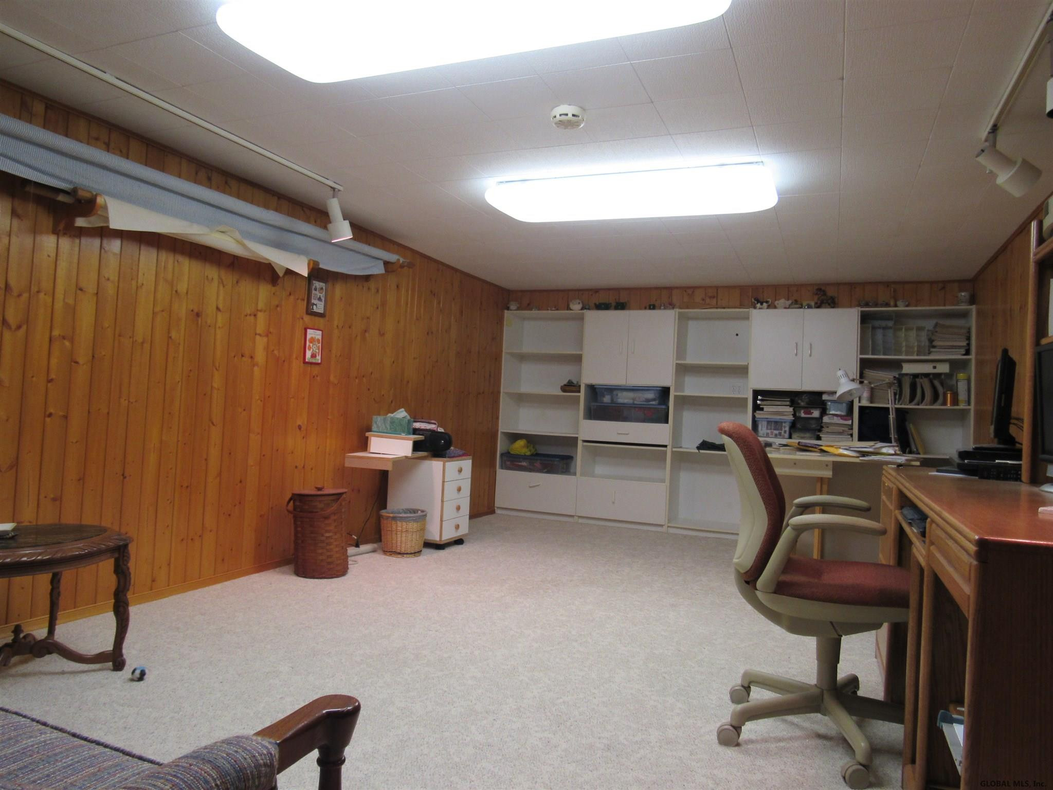 784 Pearse Road Niskayuna, NY 12309 - Photo 43 of 61 Photo 43