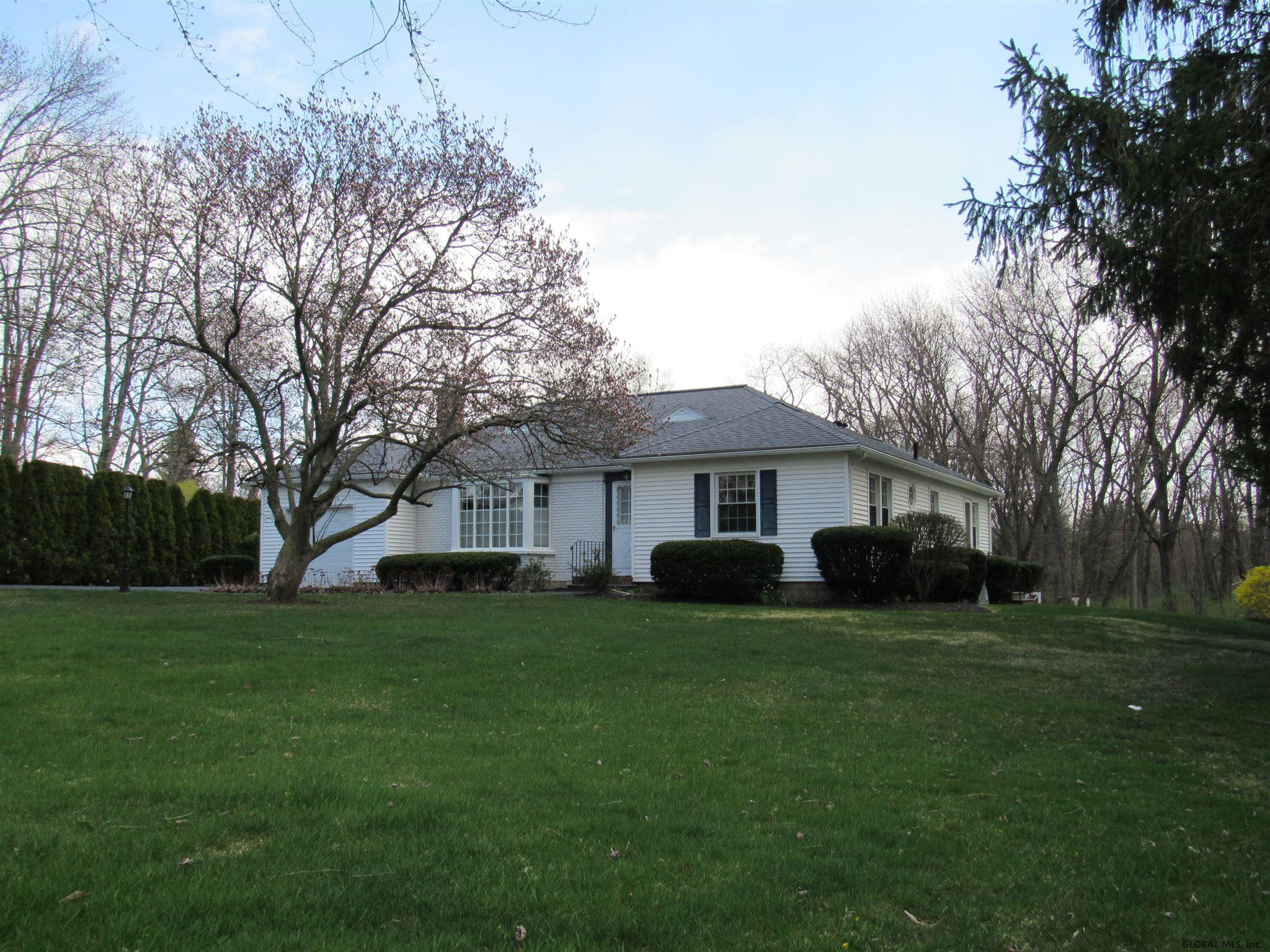 784 Pearse Road Niskayuna, NY 12309 - Photo 53 of 61 Photo 53