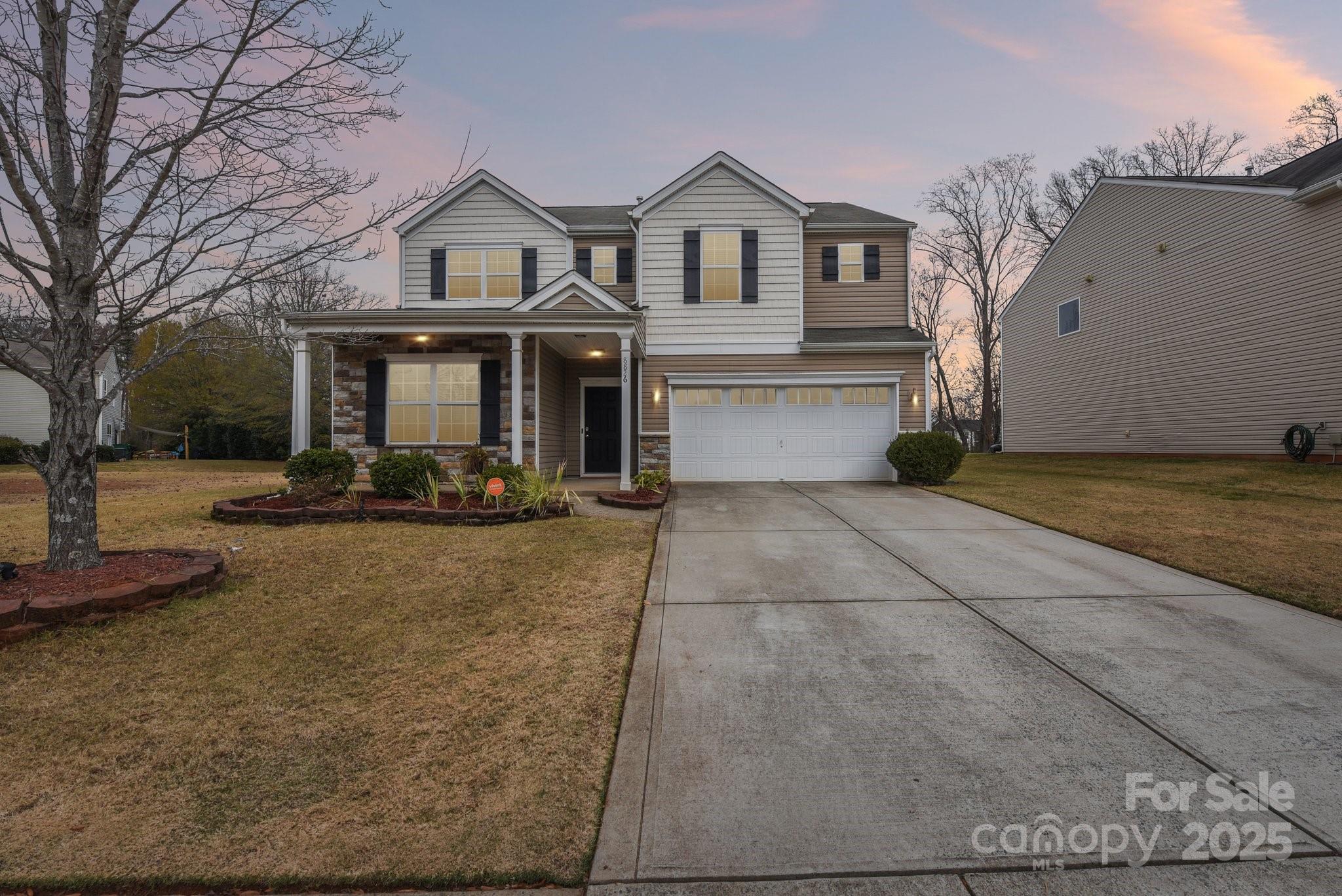 8826 Gray Willow Road Charlotte, NC 28227 - Photo 4 of 47 a view of a yard in front of house