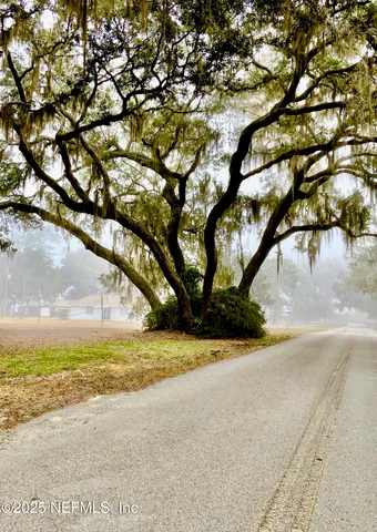 $184,000 | 414 Holiday Drive, Interlachen, FL 32148