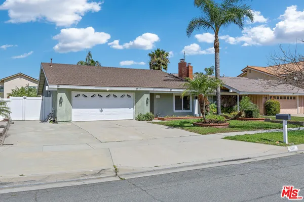 $1,150,000 | 5921 East Avenida Arbol, Anaheim, CA 92807