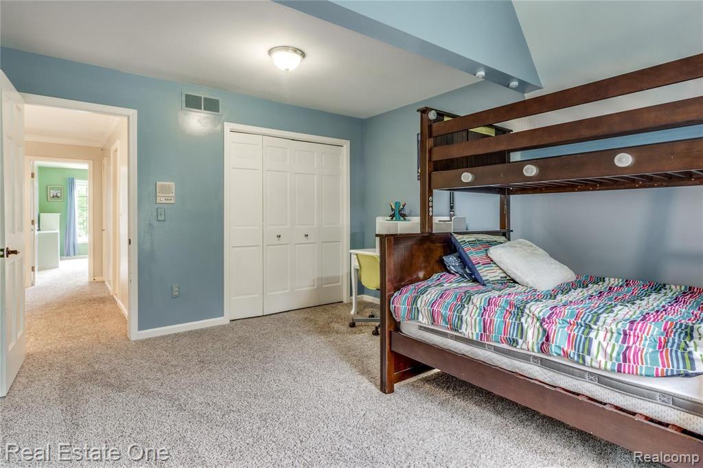 2802 Eagle Drive Rochester Hills, MI 48309 - Photo 41 of 78