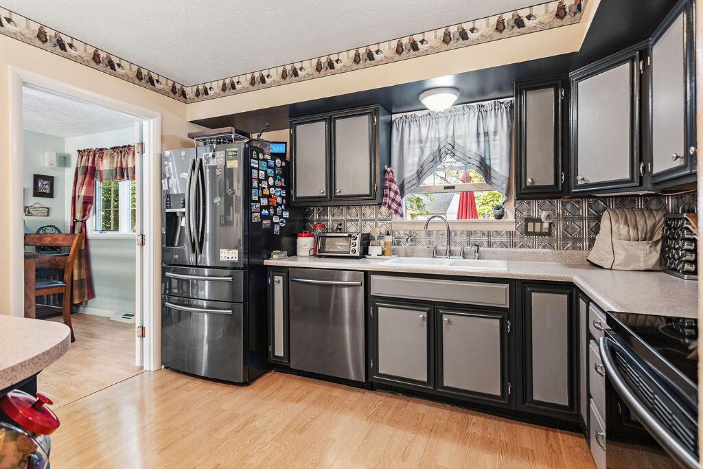 6802 Lambert Road Orient, OH 43146 - Photo 8 of 27 7G5A4614