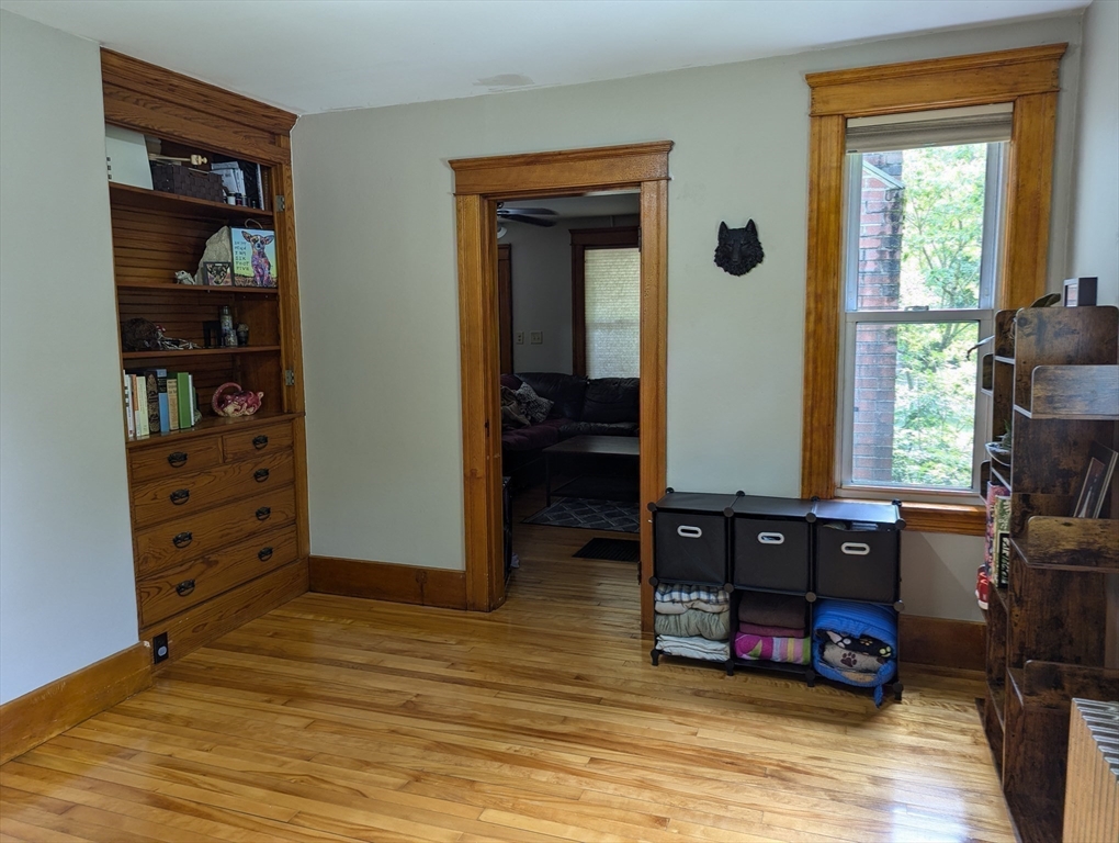 18 Snow Road North Grafton, MA 01536 - Photo 16 of 34 Gallery Image 16