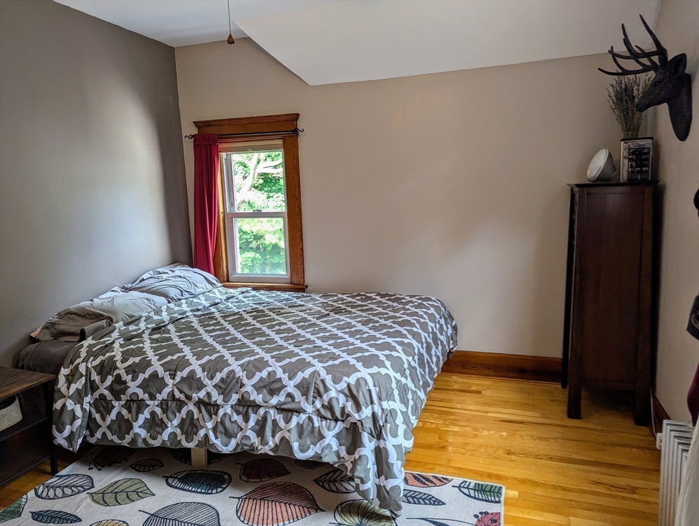 18 Snow Road North Grafton, MA 01536 - Photo 17 of 34 Gallery Image 17