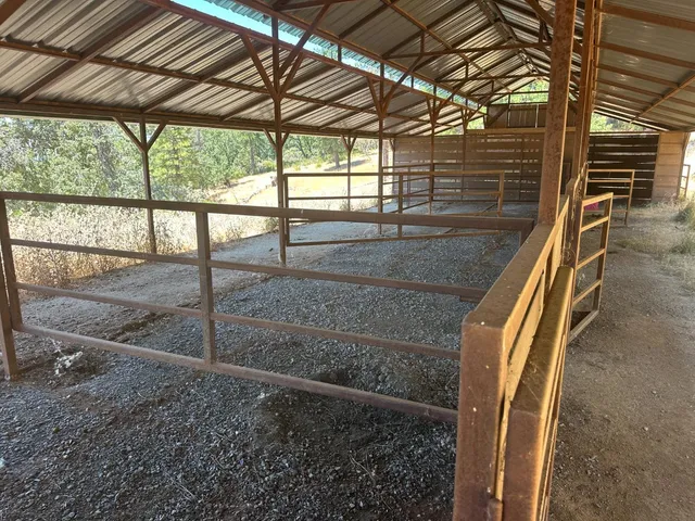 a view of outdoor space