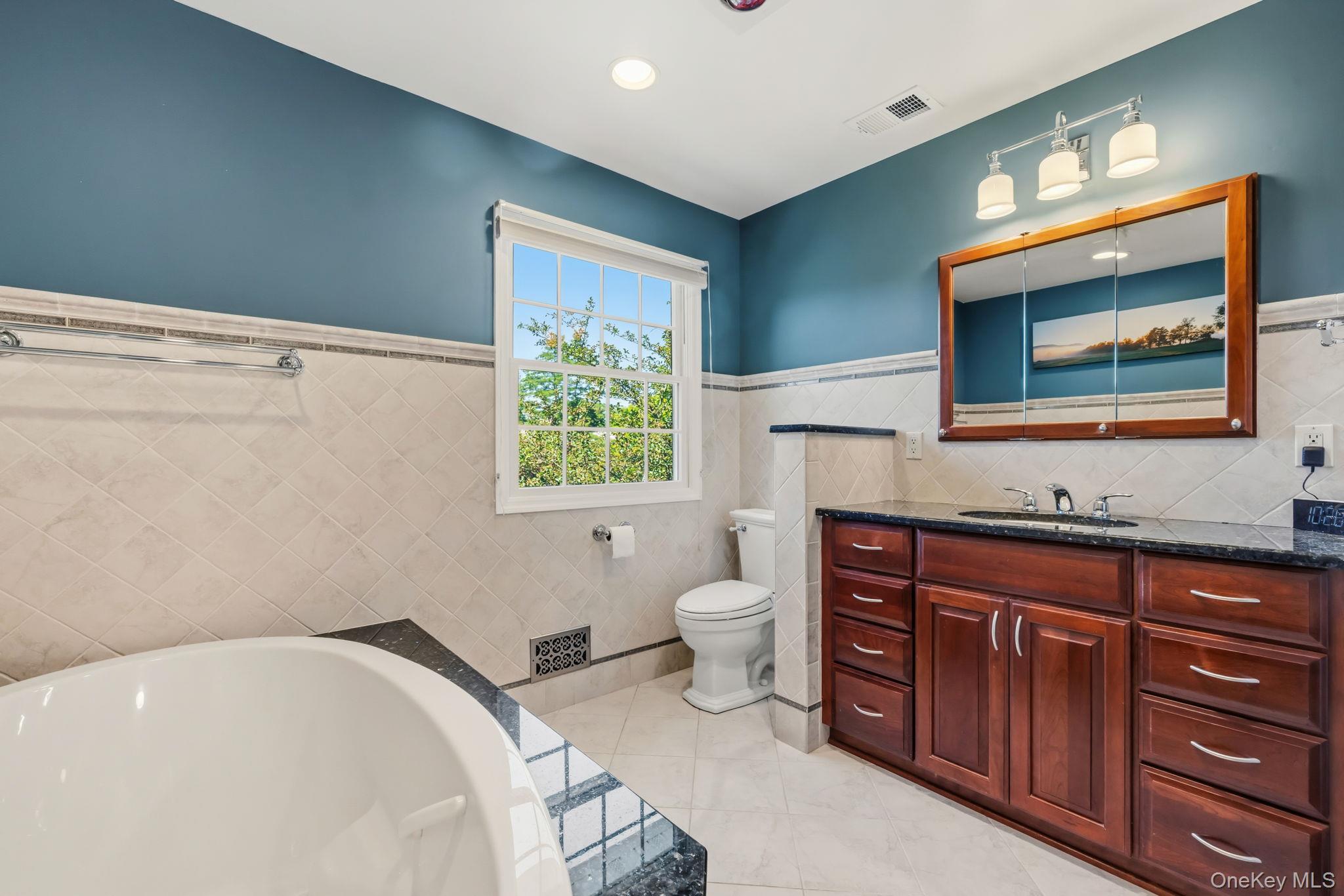 4 Dolphin Road New City, NY 10956 - Photo 11 of 24
