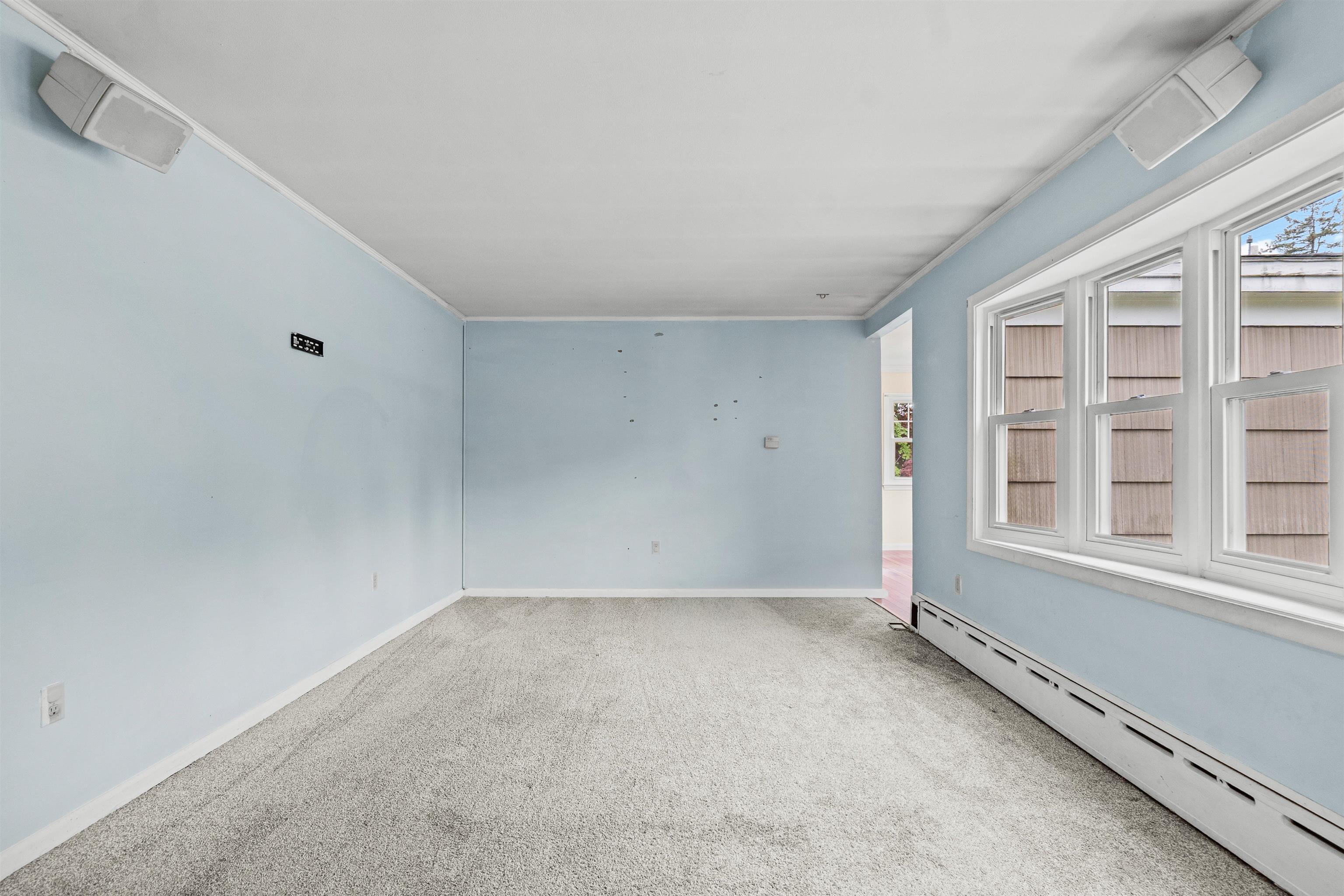 26 Lois Street Rochester, NH 03867 - Photo 13 of 32 Gallery Image 13