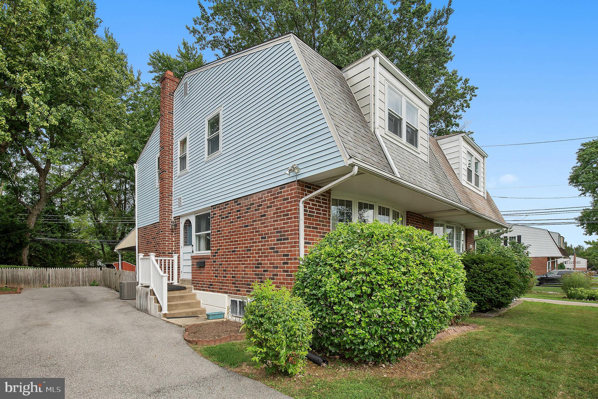 1557 Parklane Road Swarthmore, PA 19081 - Photo 3 of 30