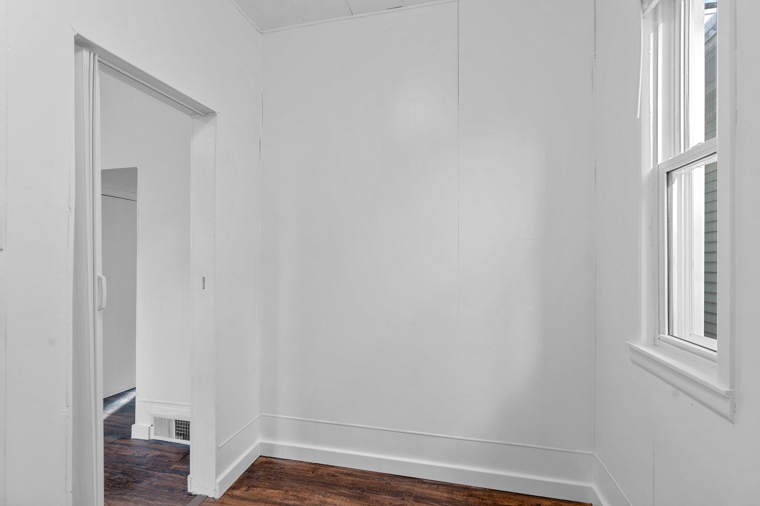 619 End Court Sheboygan, WI 53081 - Photo 17 of 50 _DSC3075.JPG-SMALL