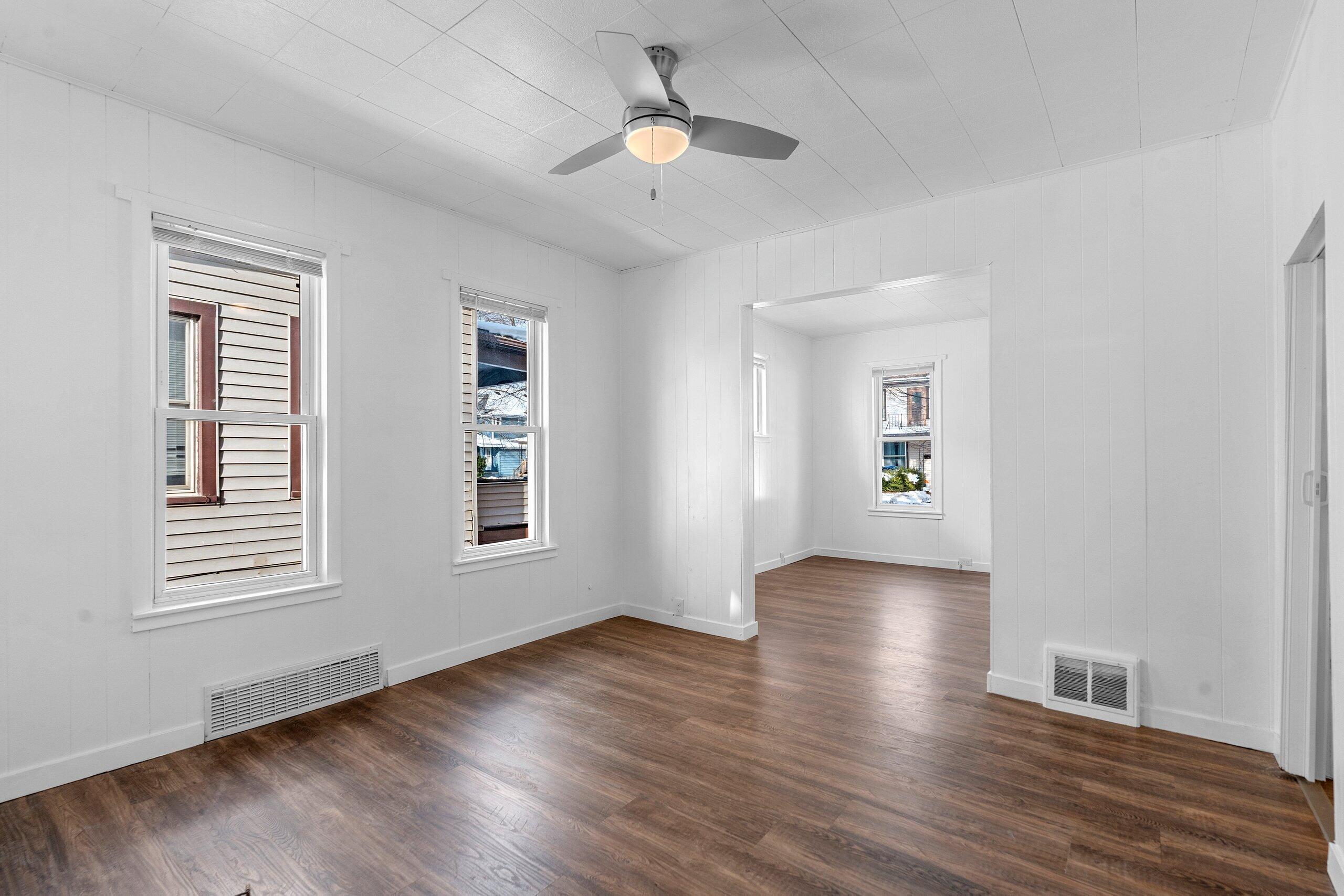 619 End Court Sheboygan, WI 53081 - Photo 18 of 50 _DSC3079.JPG-SMALL