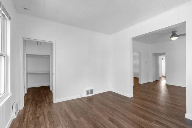 $159,900 | 619 End Court, Sheboygan, WI 53081