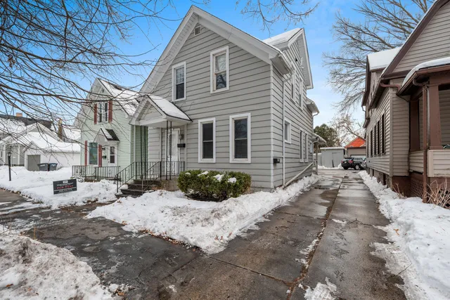 $159,900 | 619 End Court, Sheboygan, WI 53081