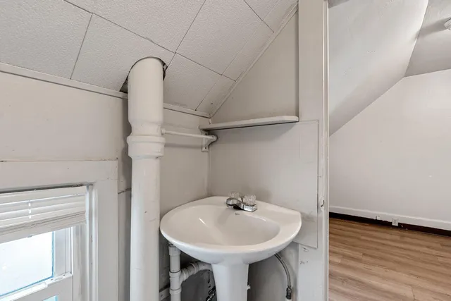 $159,900 | 619 End Court, Sheboygan, WI 53081