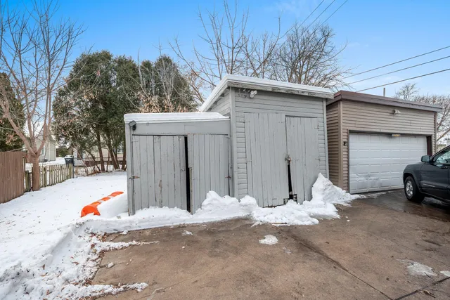 $159,900 | 619 End Court, Sheboygan, WI 53081