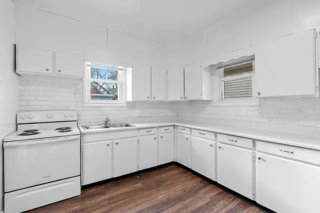 $159,900 | 619 End Court, Sheboygan, WI 53081