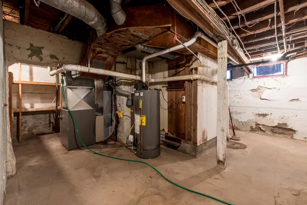 $395,000 | 1205 North Nokomis Northeast, Alexandria, MN 56308