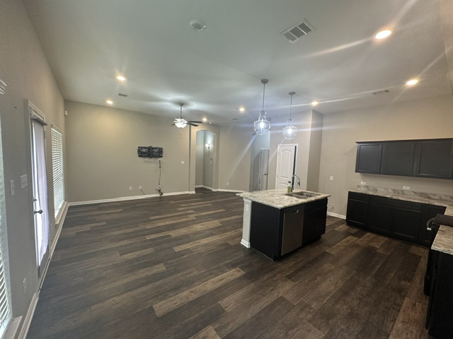 2136 Markley Drive Bryan, TX 77807 - Photo 4 of 21