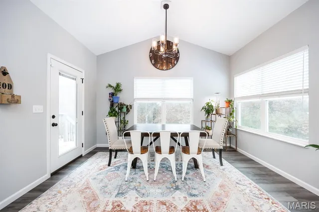 $300,000 | 1421 Fairwood Drive, Belleville, IL 62220