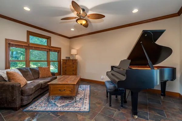 $1,650,000 | 29193 Biehn Drive, Madison Lake, MN 56063