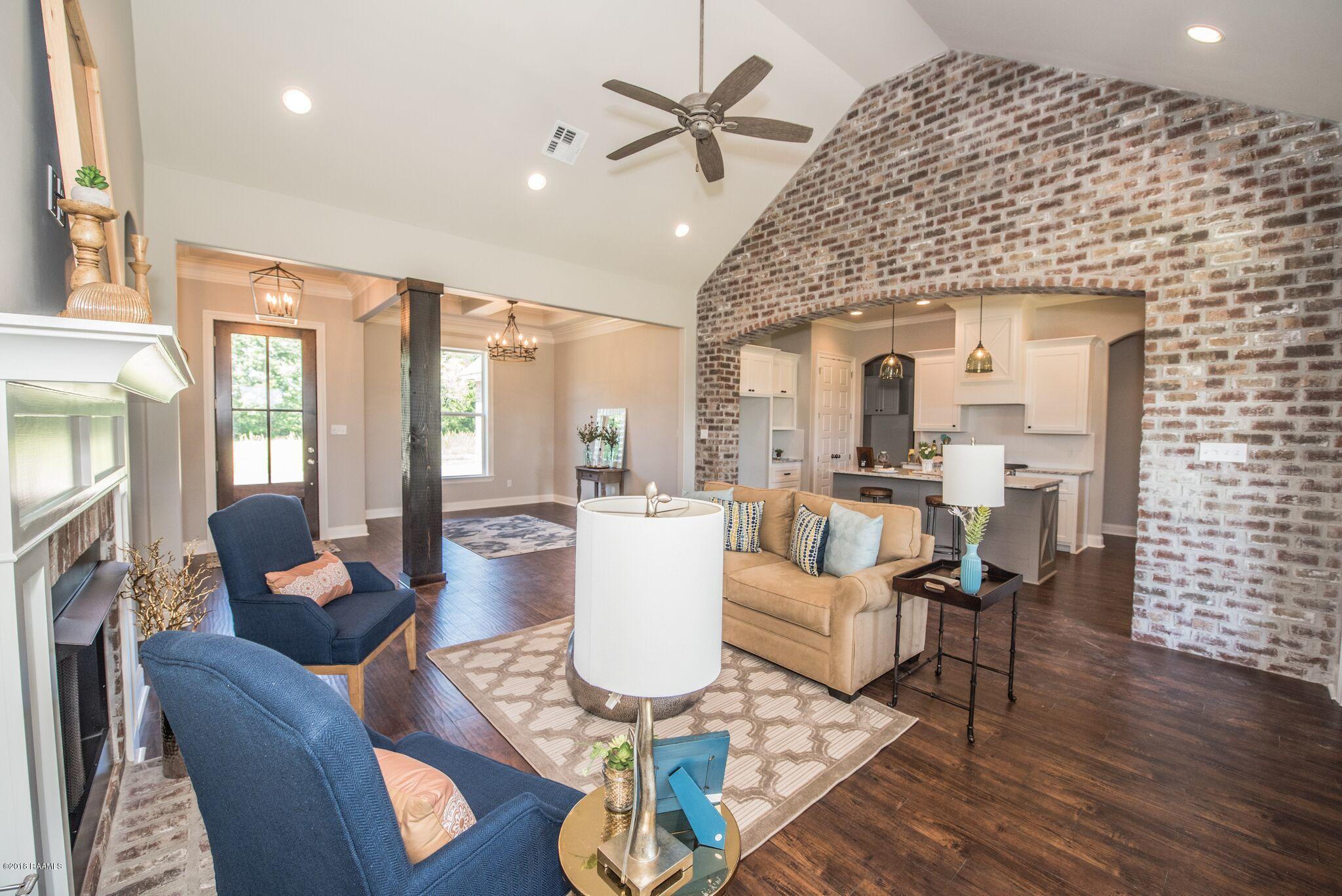 104 Whispering Meadows Road Broussard, LA 70518 - Photo 2 of 3 DSC_5504_preview
