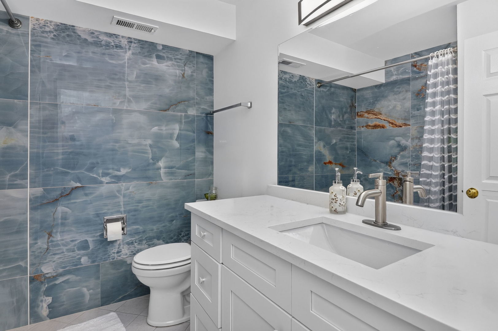 863 Coach Road, Unit 1 Palatine, IL 60074 - Photo 10 of 19