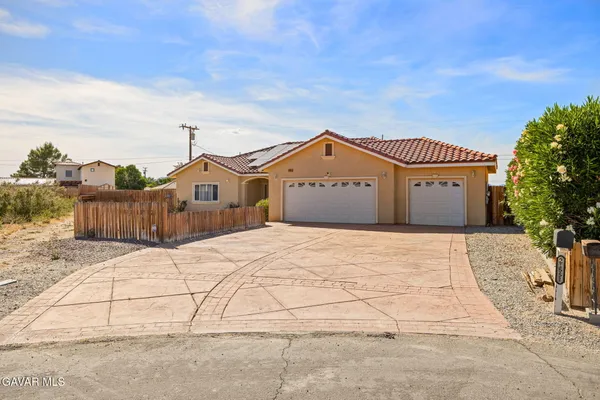 $379,999 | 21551 Sheridan Court, California City, CA 93505