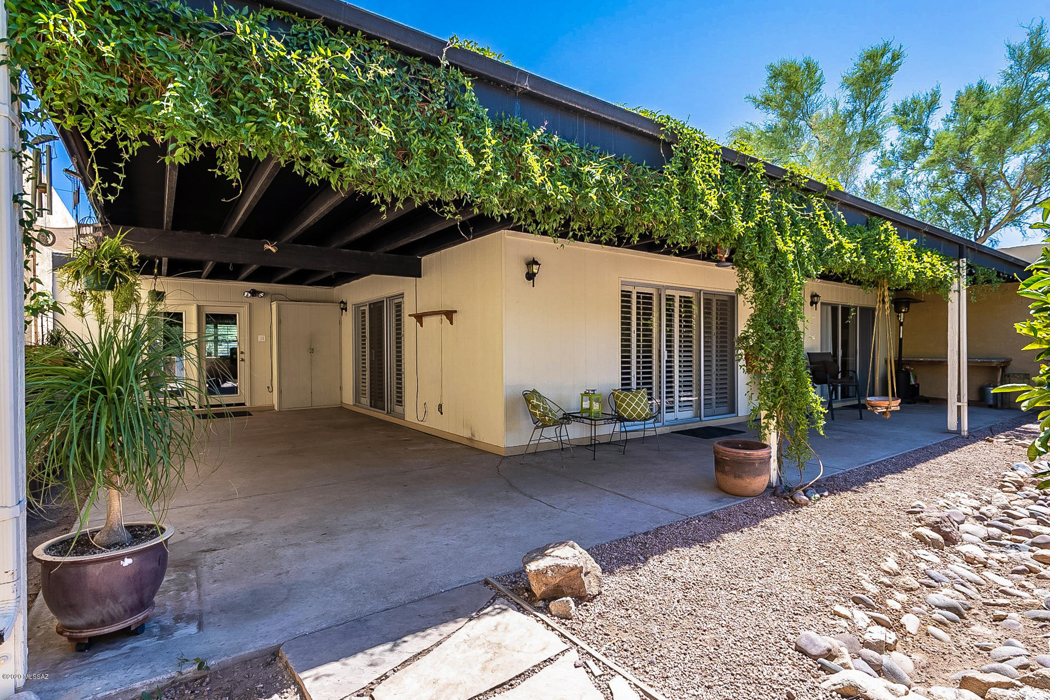 3401 North Eagle Road Tucson, AZ 85750 - Photo 6 of 48 Gallery Image 6