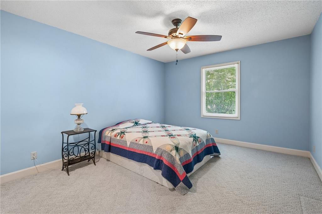 1025 Southeast Bridgehampton Way Lee's Summit, MO 64081 - Photo 22 of 35