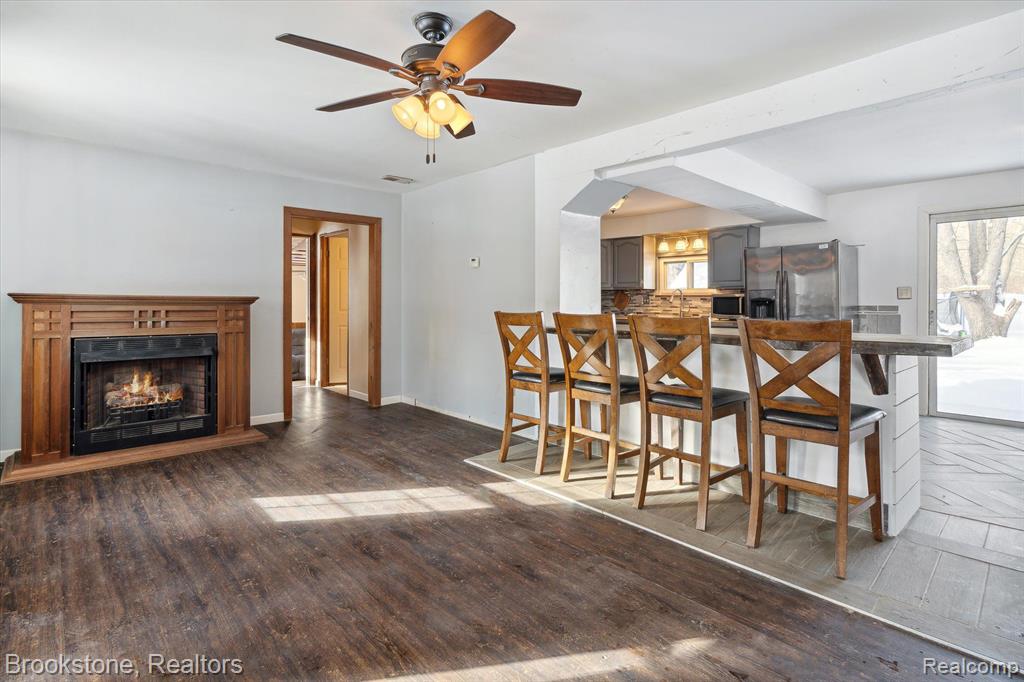 10365 Ortonville Road Clarkston, MI 48348 - Photo 6 of 37 Gallery Image 6