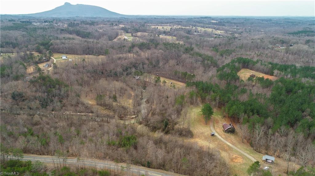 14 Matthews Road Pilot Mountain, NC 27041 - Photo 20 of 25 Gallery Image 20