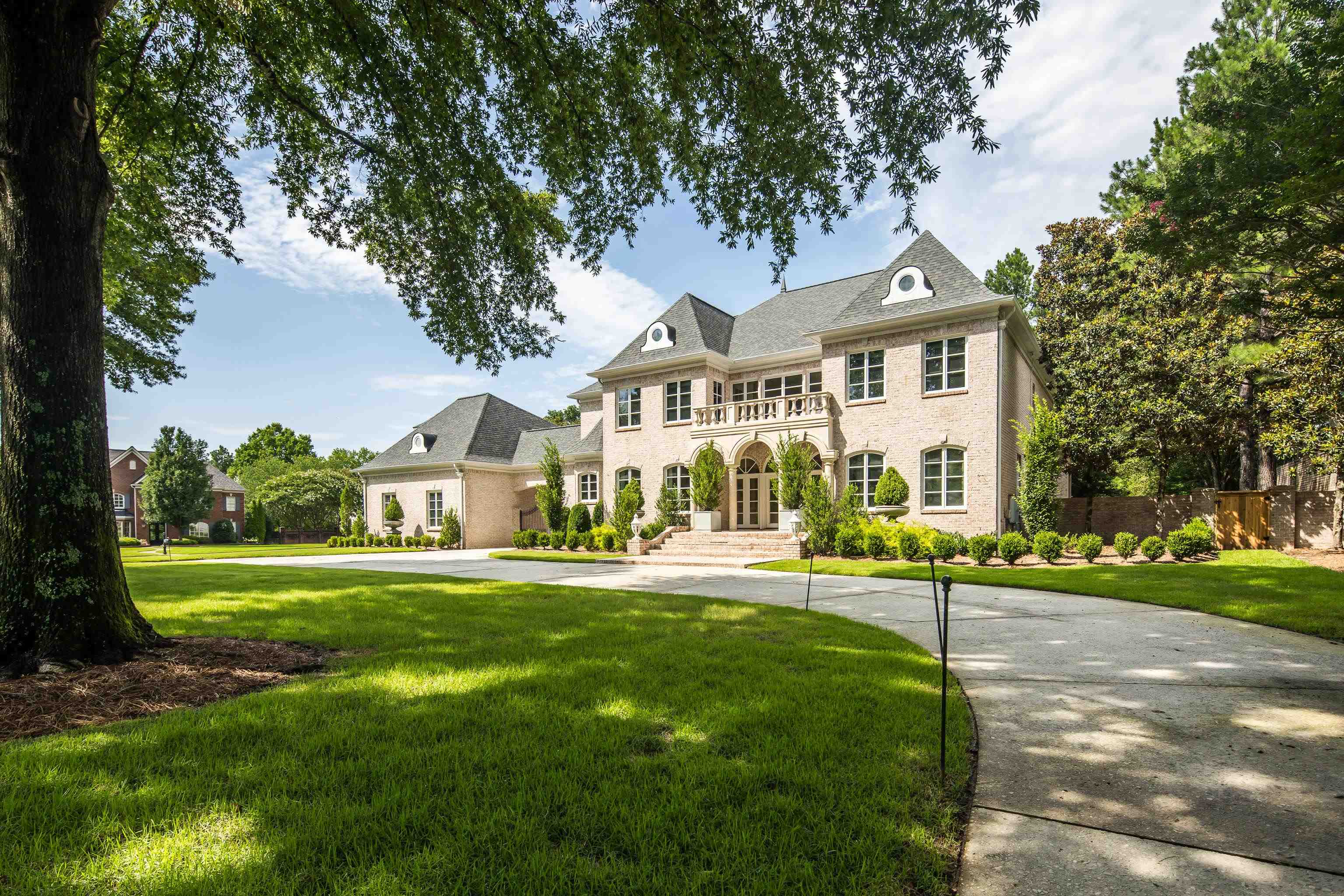 2720 Calkins Road Germantown, TN 38139 - Photo 3 of 40