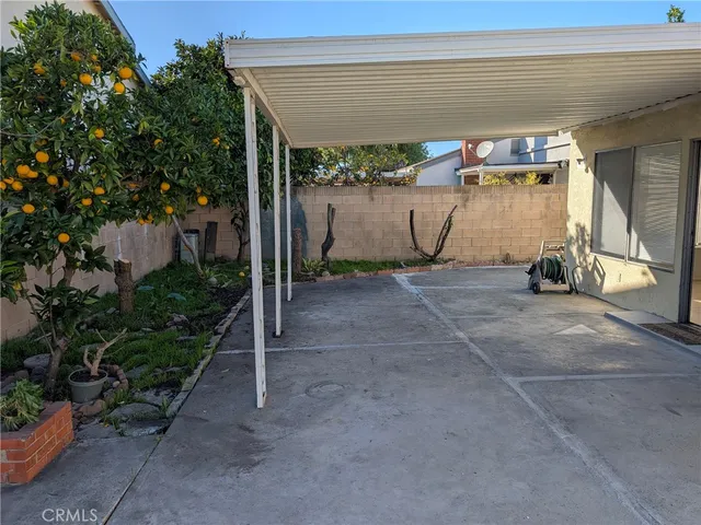 a view of a house with a outdoor space