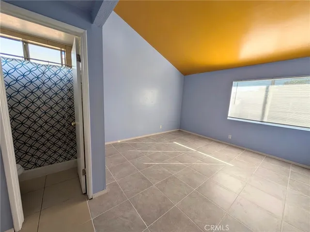 $4,000 | 914 West Alton Avenue, Santa Ana, CA 92707