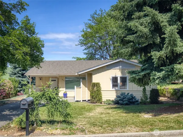 $315,000 | 805 East Spring Street, Dayton, WA 99328