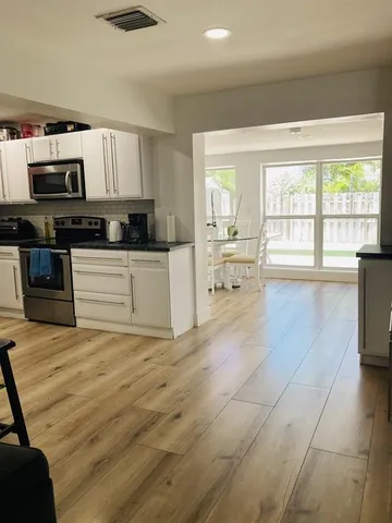 $4,100 | 2640 Northeast 10th Terrace, Pompano Beach, FL 33064