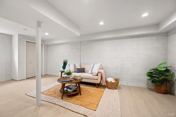 $314,900 | 162 Brooklawn Drive, Lynchburg, VA 24502