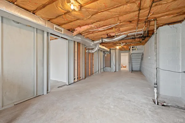 $314,900 | 162 Brooklawn Drive, Lynchburg, VA 24502