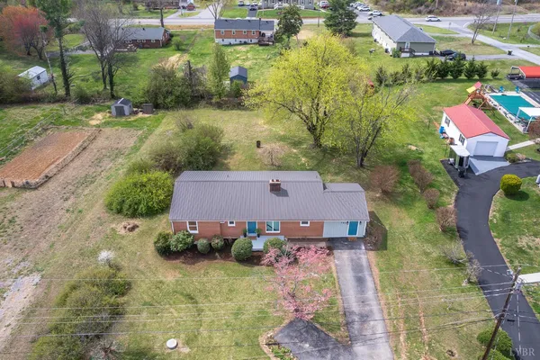 $314,900 | 162 Brooklawn Drive, Lynchburg, VA 24502