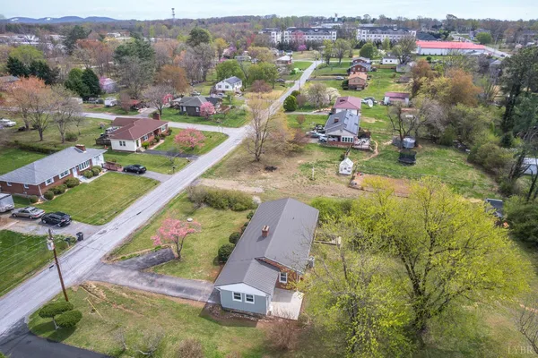 $314,900 | 162 Brooklawn Drive, Lynchburg, VA 24502