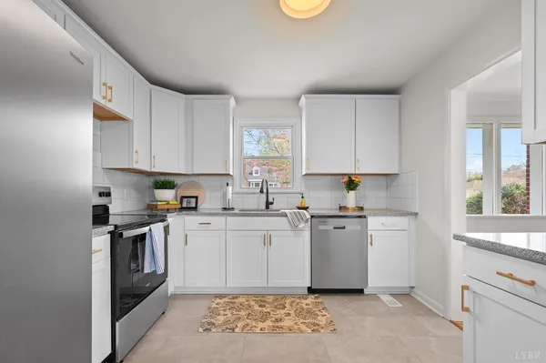 $314,900 | 162 Brooklawn Drive, Lynchburg, VA 24502