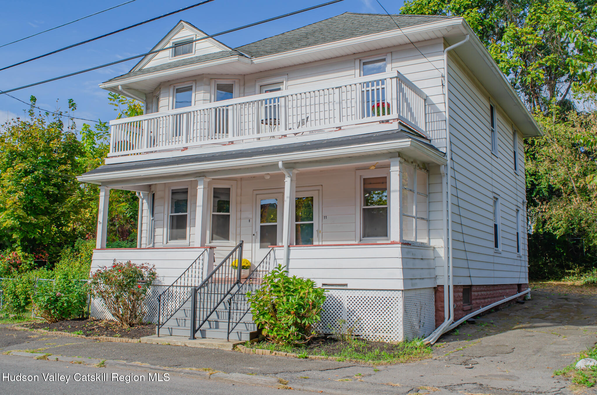 11 3rd Port Ewen, NY 12466 - Photo 34 of 34 front view of a house