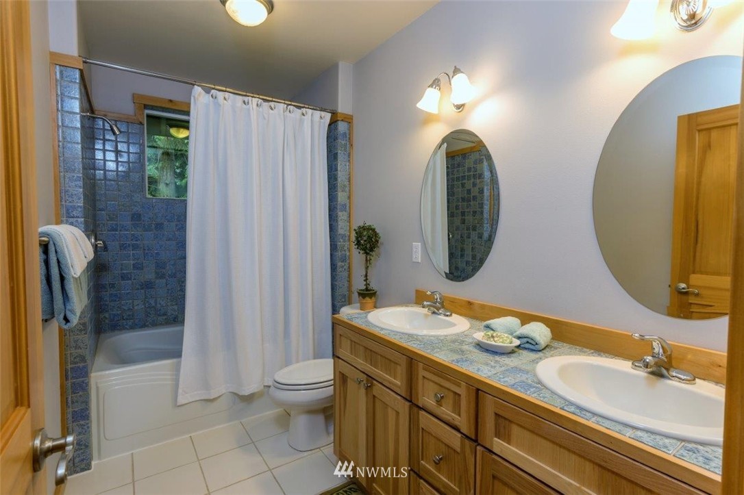 1275 South Discovery Road Port Townsend, WA 98368 - Photo 21 of 25 Gallery Image 21