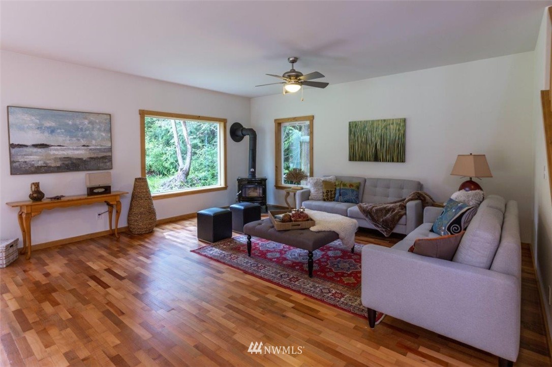 1275 South Discovery Road Port Townsend, WA 98368 - Photo 8 of 25 Gallery Image 8