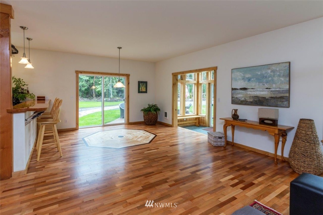 1275 South Discovery Road Port Townsend, WA 98368 - Photo 10 of 25 Gallery Image 10