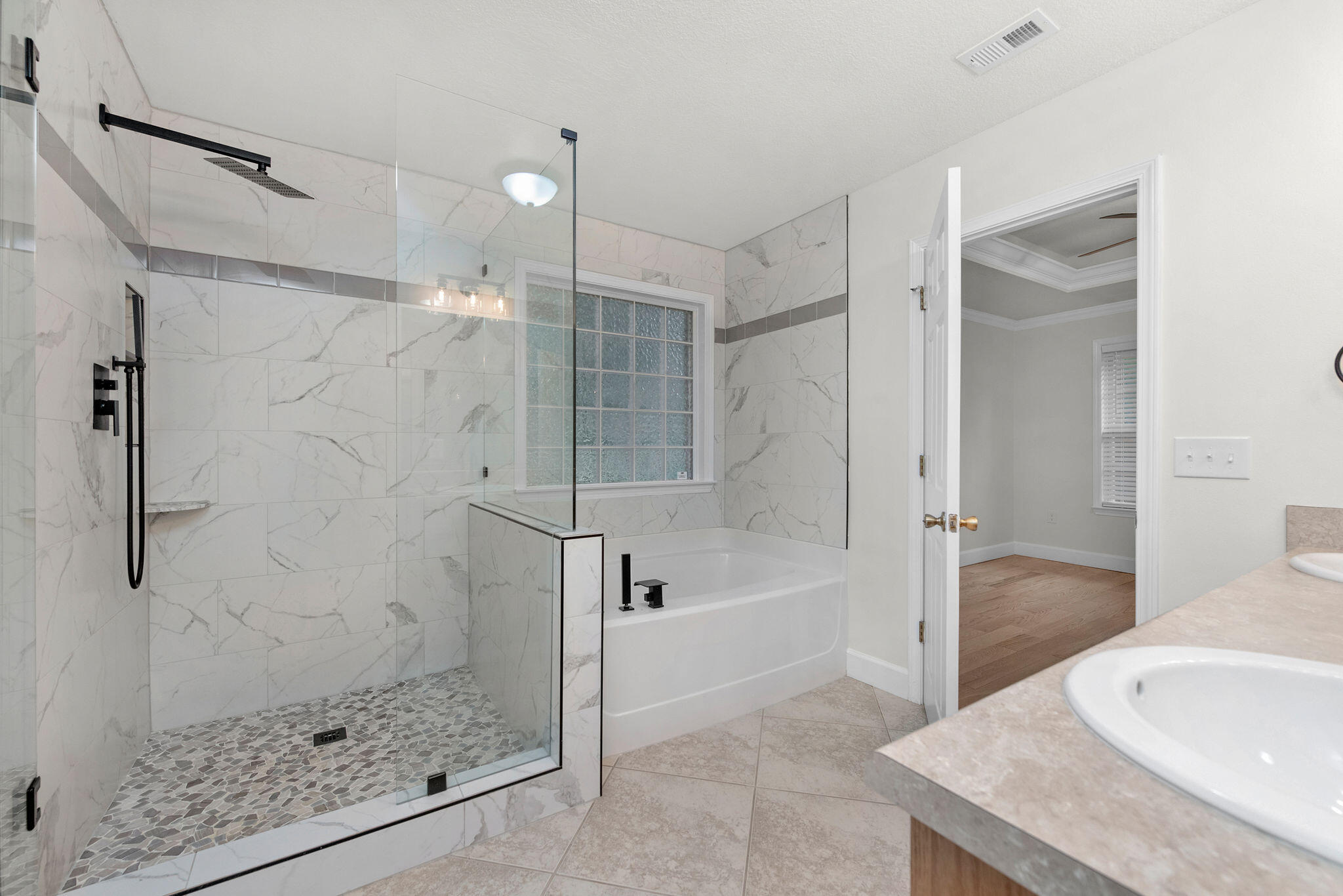 6362 Old River Road Baker, FL 32531 - Photo 20 of 23 Master Bath