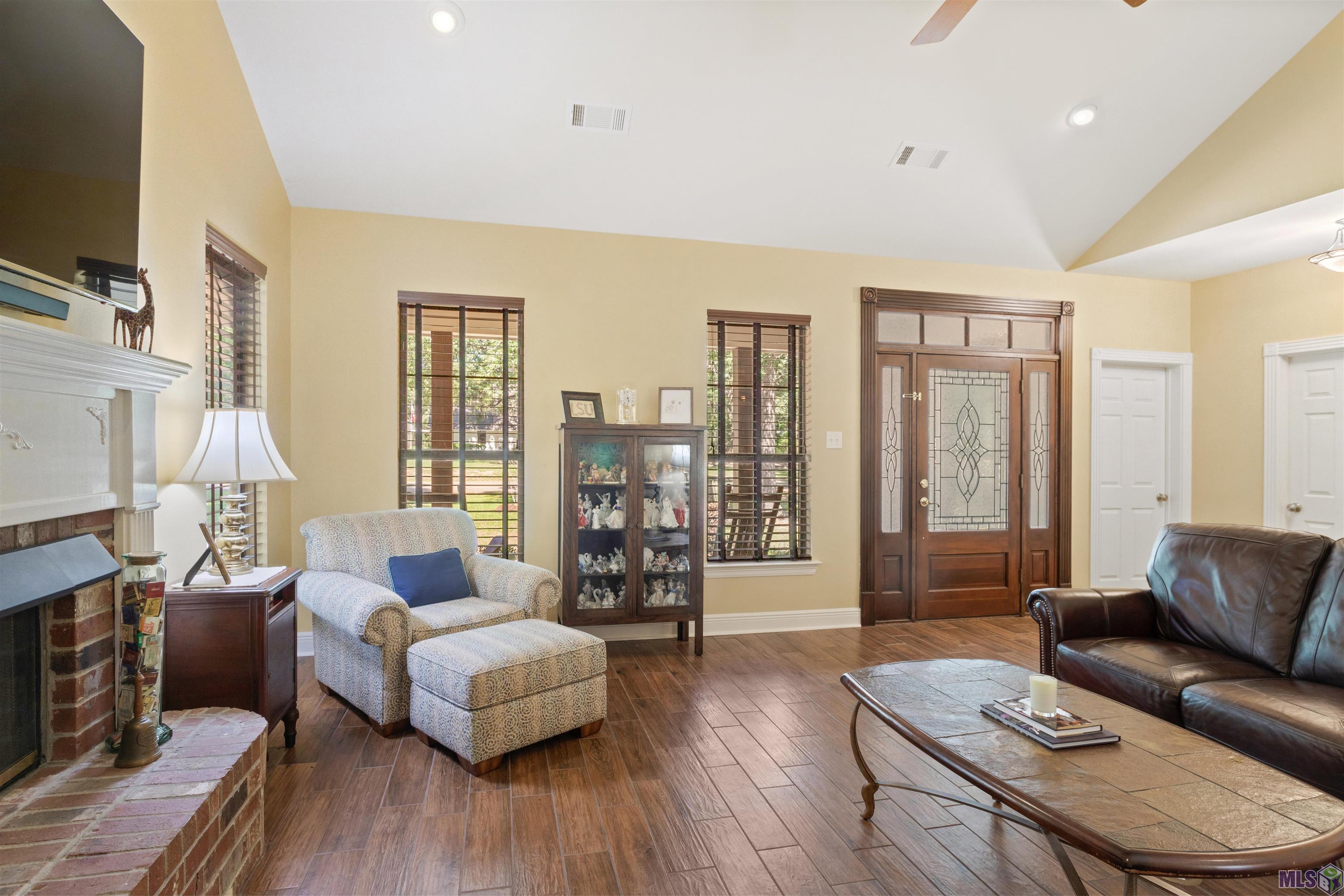 18377 Belle Grove Road Prairieville, LA 70769 - Photo 5 of 31 Gallery Image 5