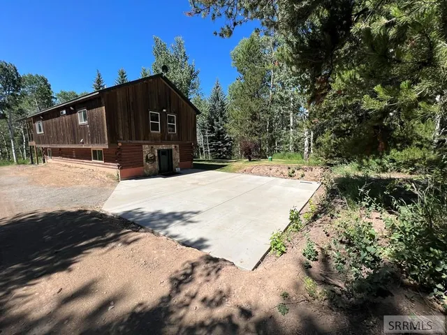 $1,750,000 | 1660 Last Resort Lane, Ashton, ID 83420